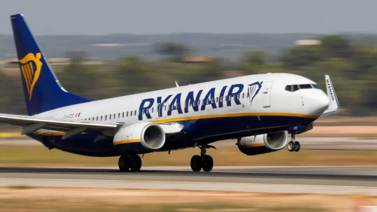 ryanair contact otopeni